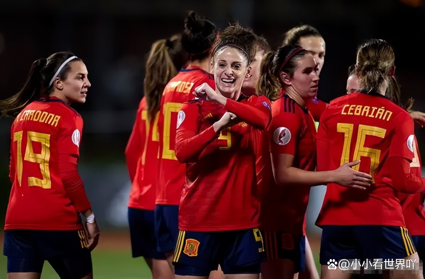 包含纷争持续：女足比赛中引发争议的词条