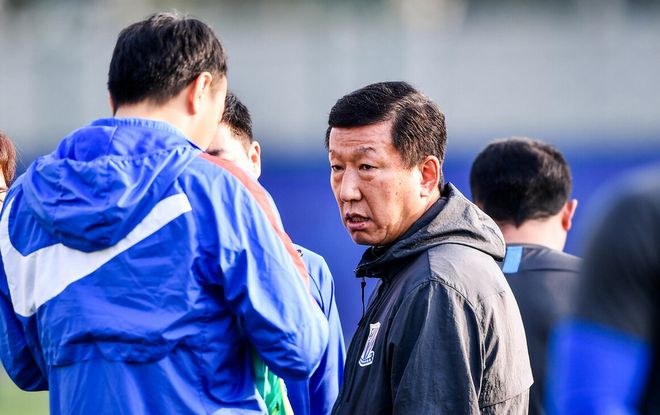 包含广州富力实现反转，以顽强拼搏获得胜利的词条