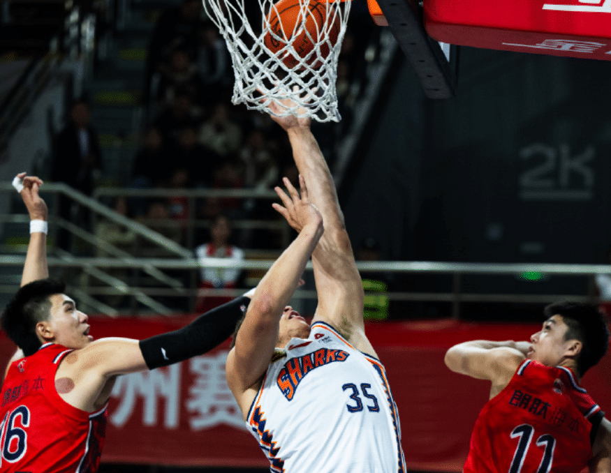 特别节目球队外援展示绝技,助胜次轮的简单介绍 特别节目球队外援展示绝技,助胜次轮的简单介绍