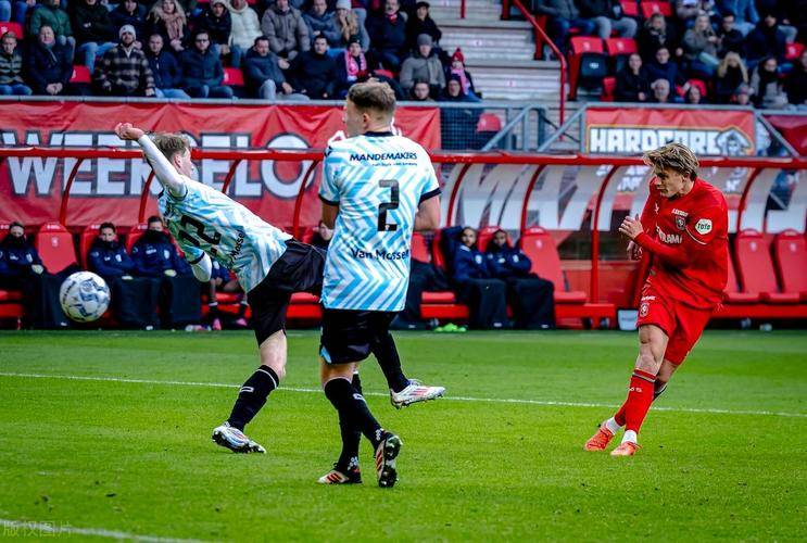 关于双方实力悬殊，战斗令人回味无穷！的信息