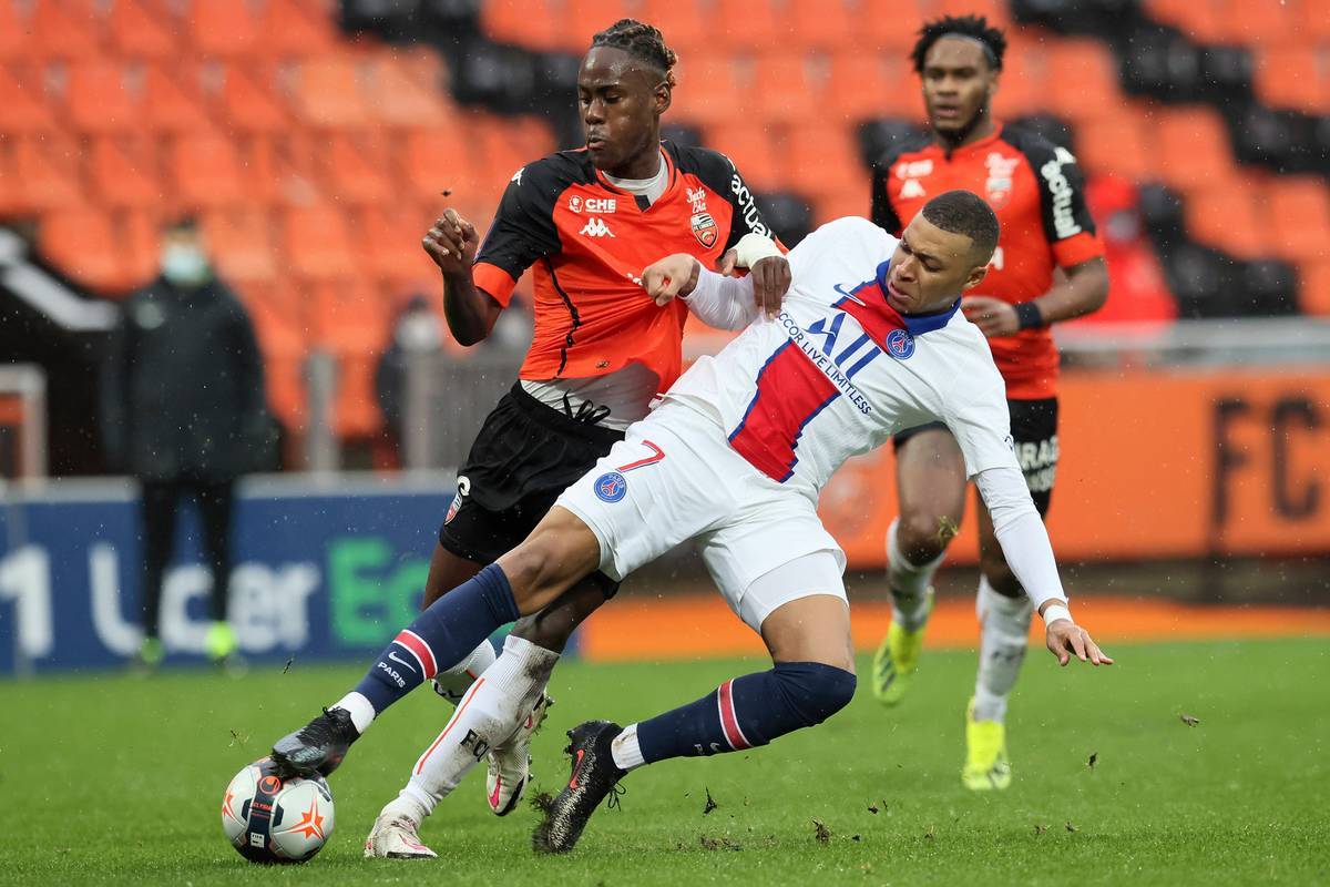 南特惨败摩纳哥，遭遇法甲连败