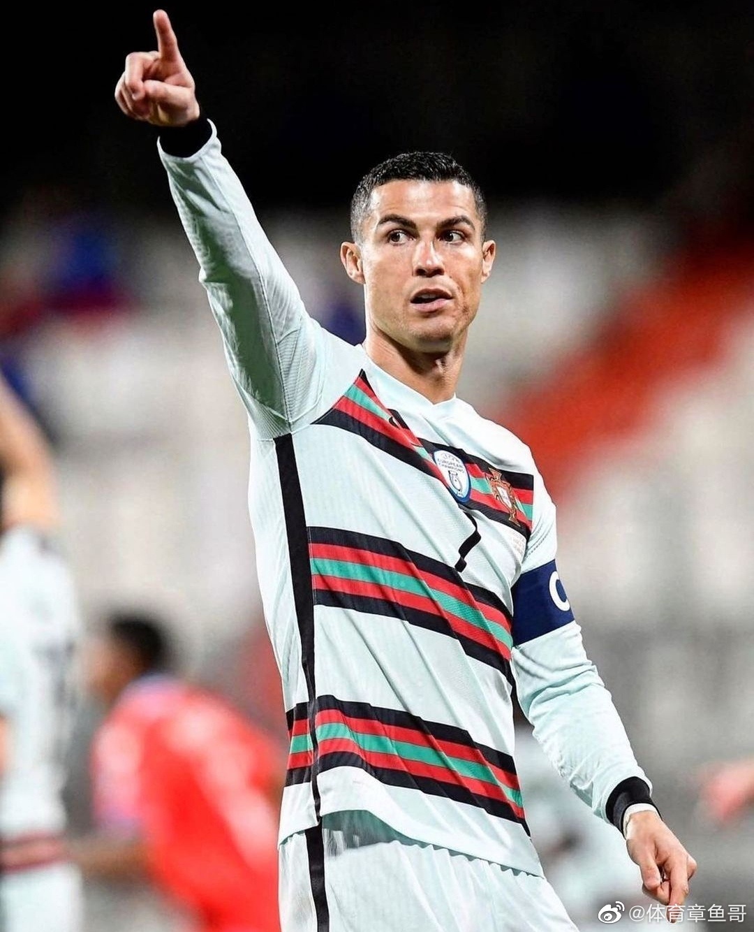 包含卢森堡游泳选手实现绝地逆转,闪耀赛场的词条 包含卢森堡游泳选手实现绝地逆转,闪耀赛场的词条