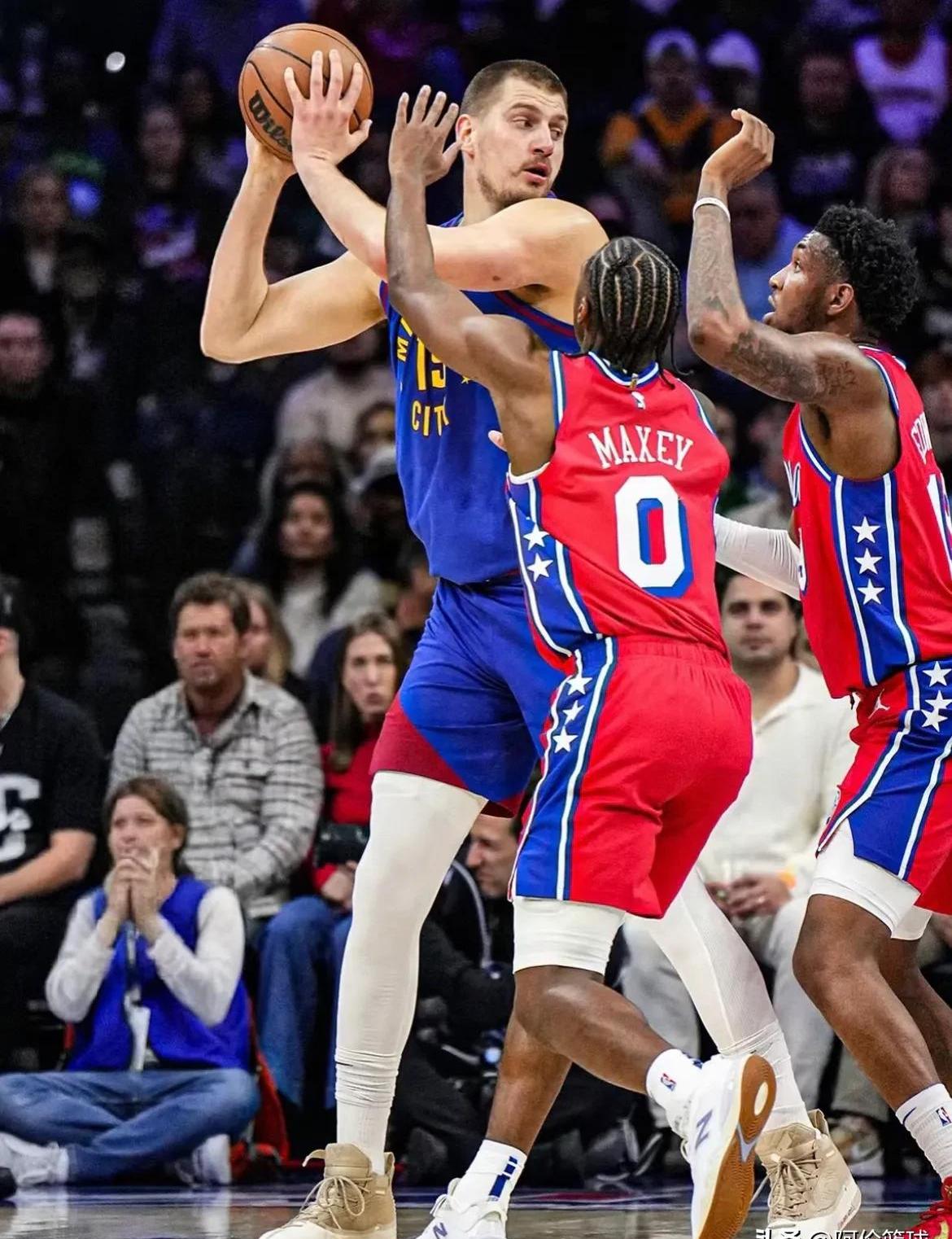 开云官网-太阳险胜深圳队，约基奇统治全场