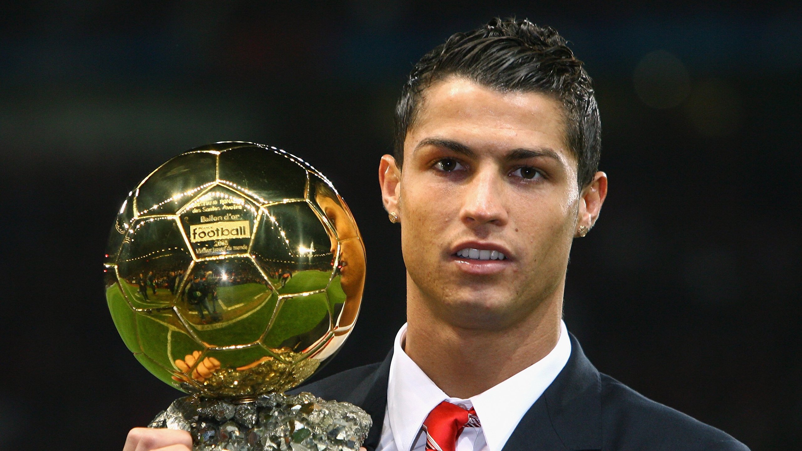 教科书般的表现,伊萨克如何引领里昂击败雷恩