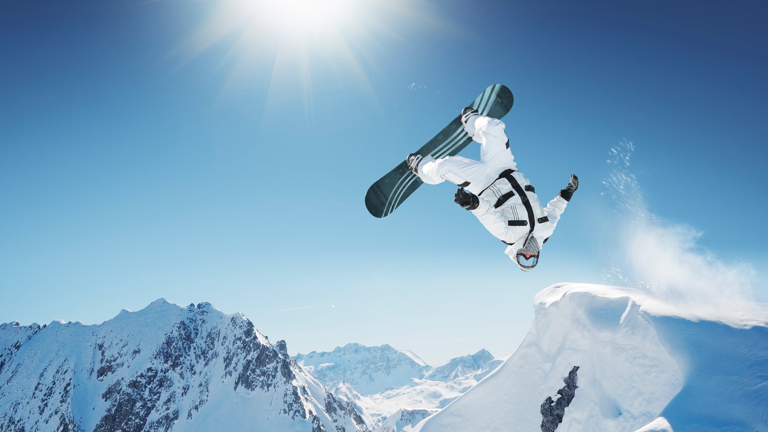 欧冠决赛之夜,楚阿梅尼关键进球定乾坤