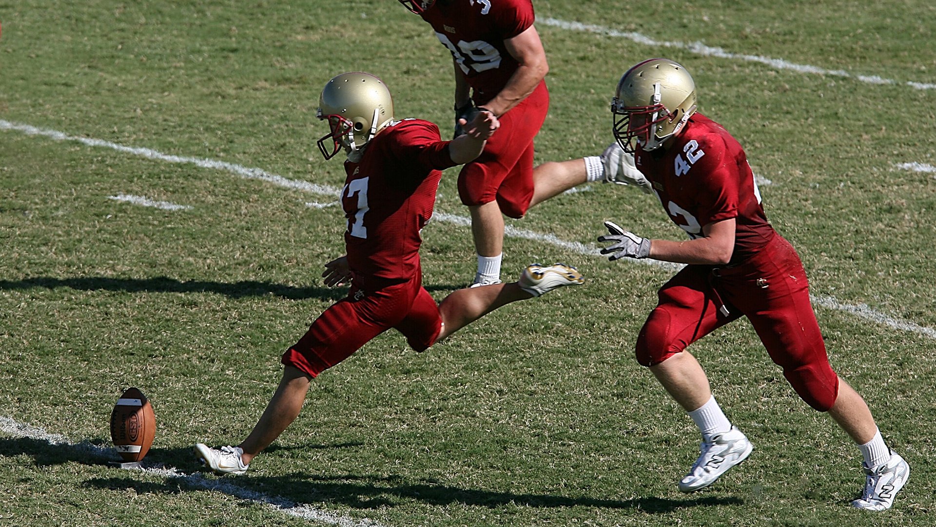 北欧冰锋难破铁闸,卡瓦哈尔一锤定音定乾坤—墨西哥关键战显硬汉本色
