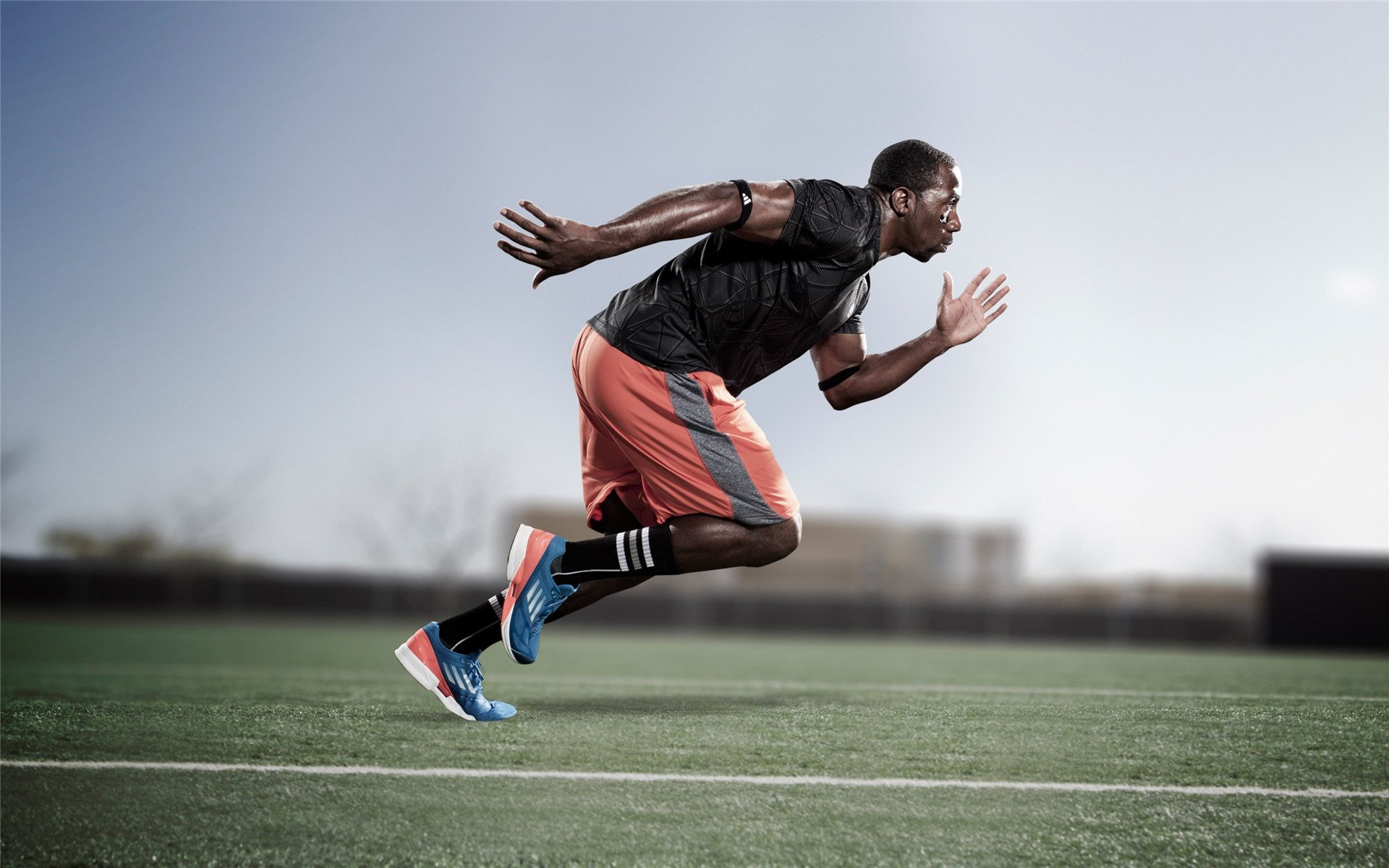 欧冠淘汰赛之夜，德里赫特进攻端无人可挡