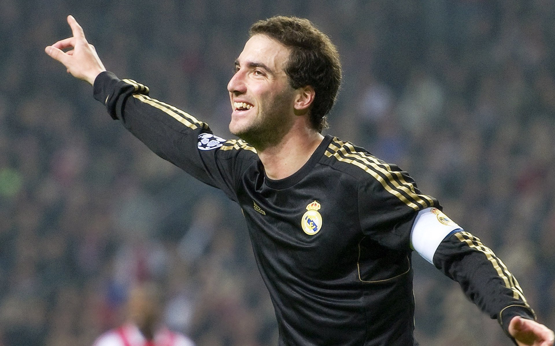 南美高原的北欧寒流，贝林厄姆爆发与玻利维亚的芬兰化启示