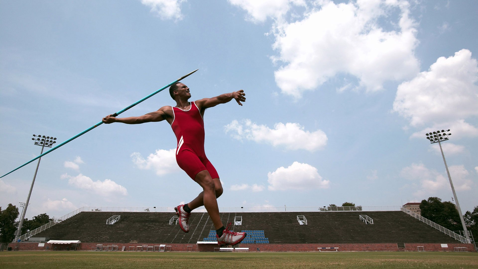 罗德里一球定乾坤，波兰铁骑如何用非典型惊艳，让曼联的典型黯然失色